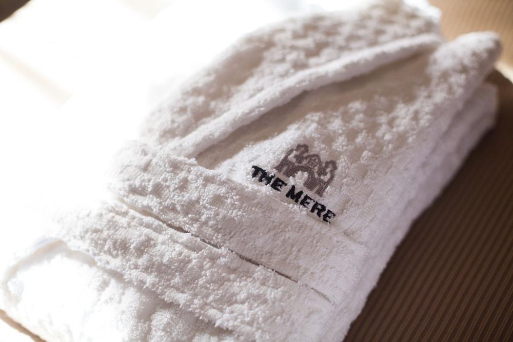 The Mere Golf Resort & Spa Екстериор снимка