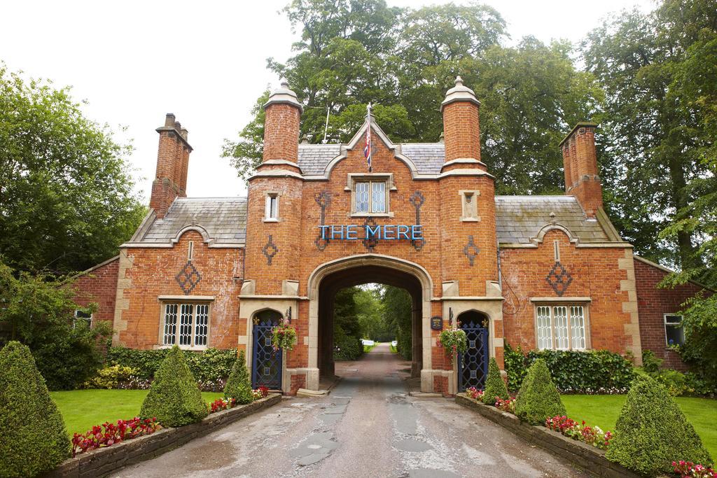 The Mere Golf Resort & Spa Екстериор снимка