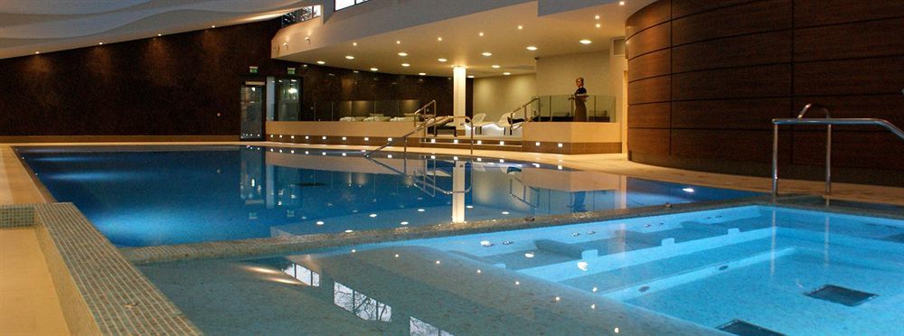 The Mere Golf Resort & Spa Екстериор снимка